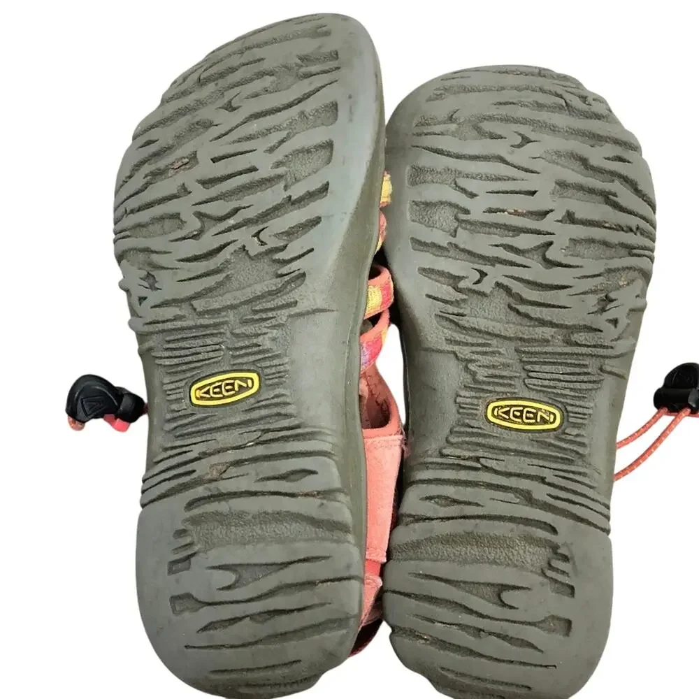 KEEN Pink WATERPROOF Hiking Fishing Sandals Kids Girls Outdoor Shoes sz 3